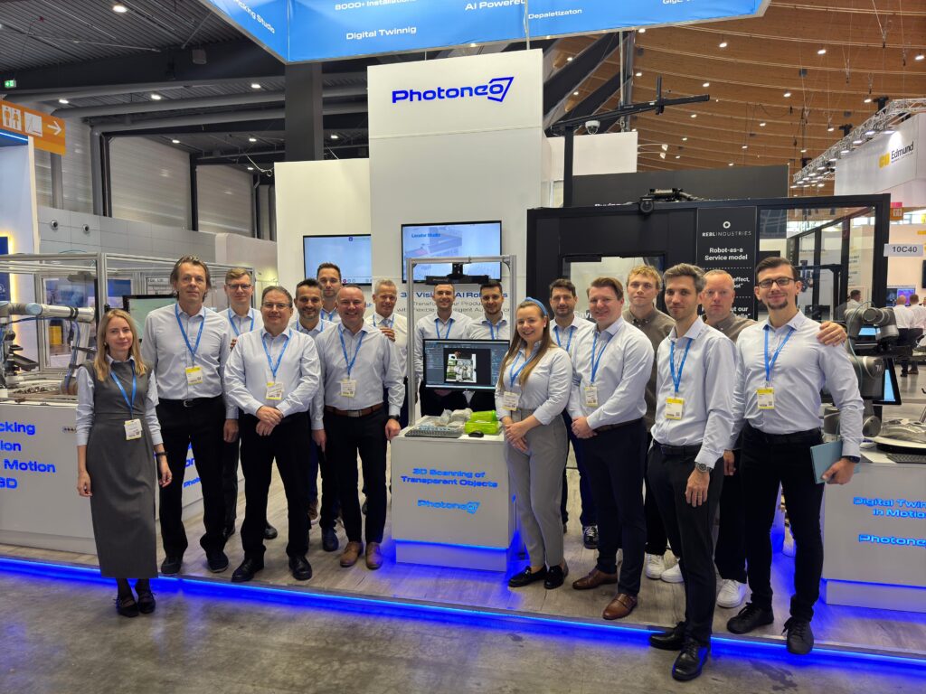 Photoneo Team at Vision 2024 presenting latest demos in Stuttgart